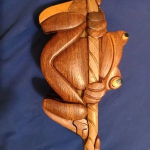 Japanese Frog puzzle jewelry box